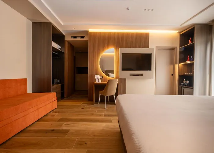 Nap Luxury Municipio Affittacamere 4*